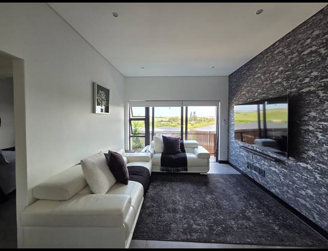 2 BEDROOM APARTMENT FOR SALE IN PALM LAKES ESTATE